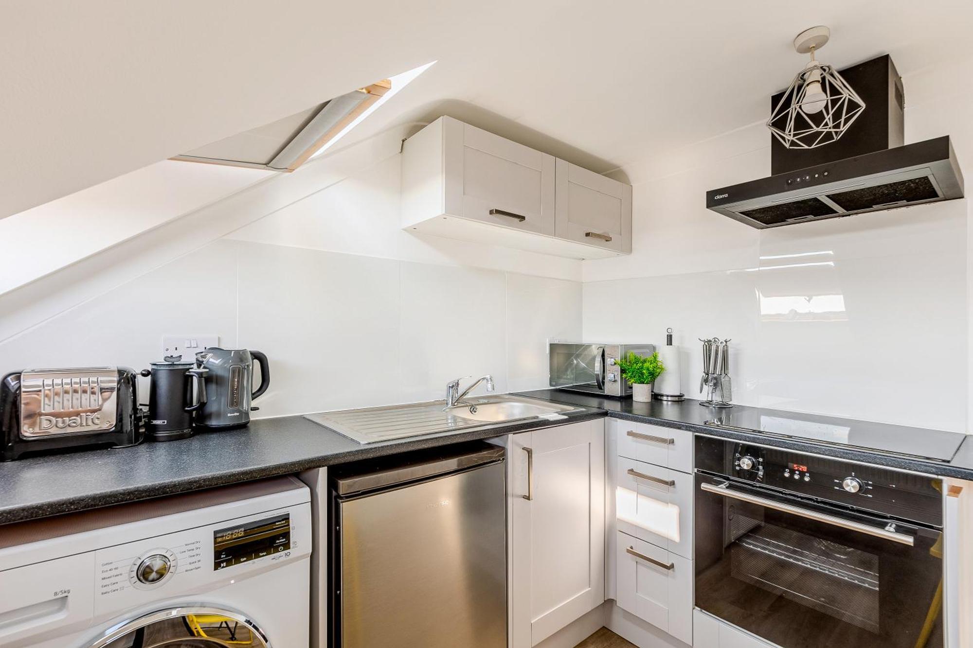 Bright 2Br Flat, Forest Gate, East ลอนดอน ภายนอก รูปภาพ