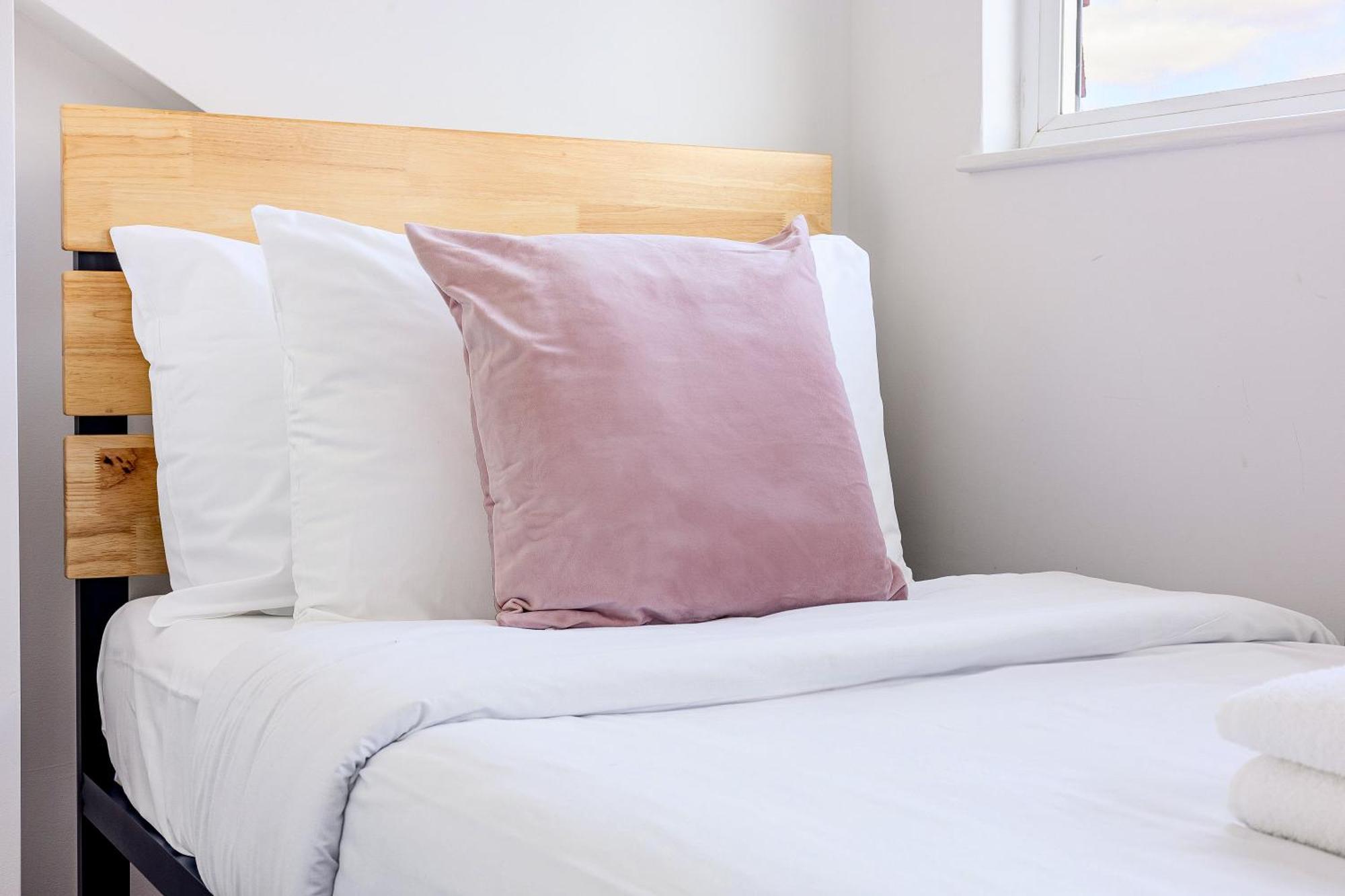 Bright 2Br Flat, Forest Gate, East ลอนดอน ภายนอก รูปภาพ